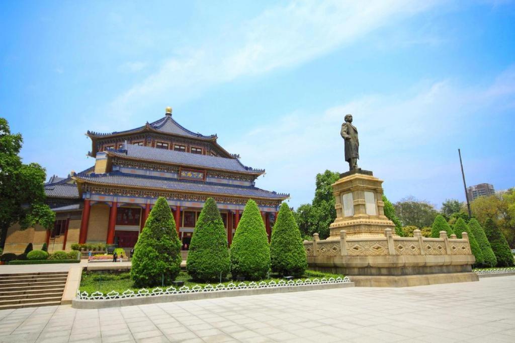 Pa Zhou Plaza Hotel Guangzhou Exterior photo