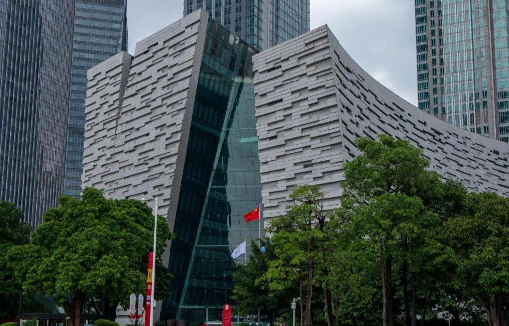 Pa Zhou Plaza Hotel Guangzhou Exterior photo