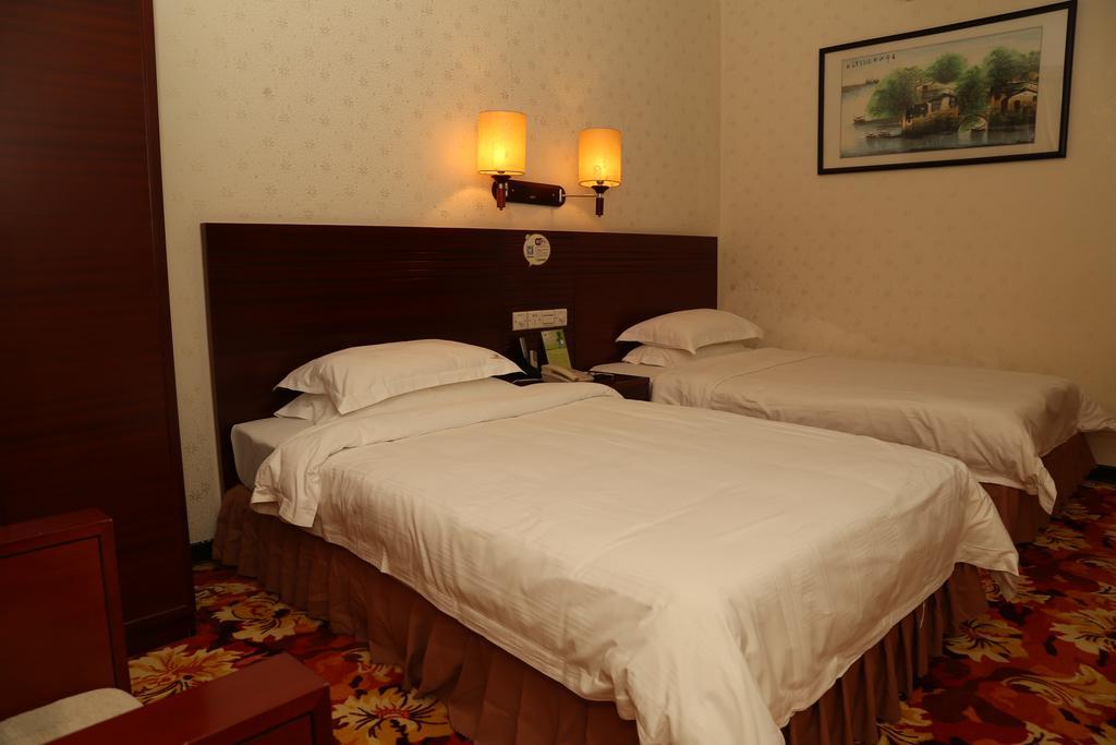 Pa Zhou Plaza Hotel Guangzhou Exterior photo