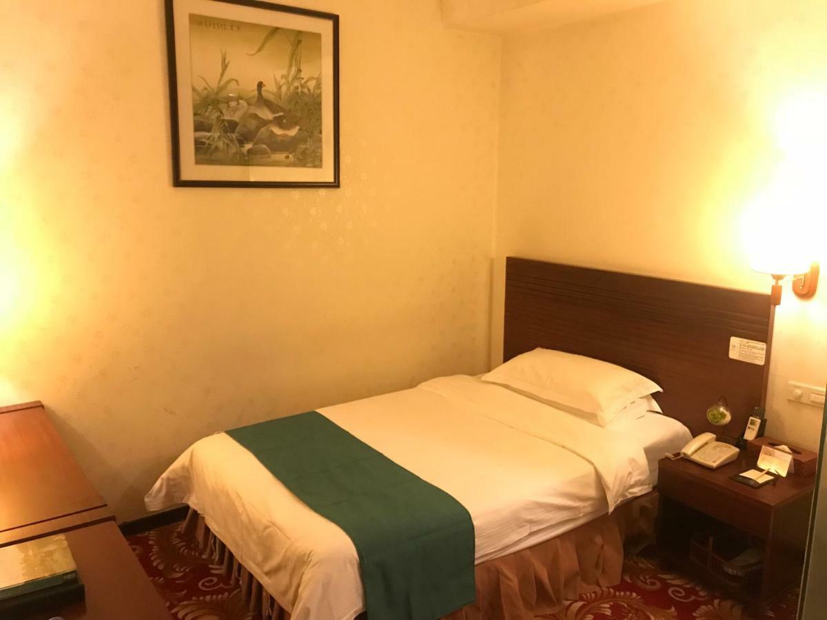 Pa Zhou Plaza Hotel Guangzhou Exterior photo