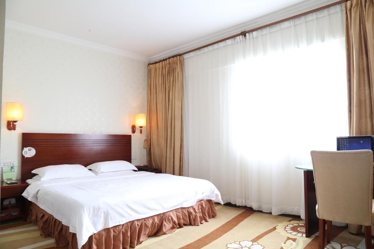 Pa Zhou Plaza Hotel Guangzhou Exterior photo